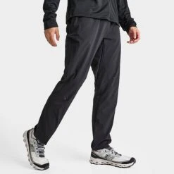 Men's On Movement Pants Black - 10140553 002