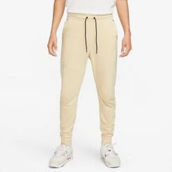 Men's Nike Sportswear Tech Essentials Lightweight Slim-Fit Fleece Jogger Sweatpants Team Gold/Team Gold - DX0826 783