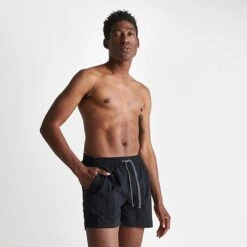 Men's Nike Solid Icon 5" Swim Shorts Black - NESSB636 001 10 Men's Nike Solid Icon 5" Swim Shorts Black - NESSB636 001 -Nike Sportwear Sales NESSB636 001 M3